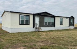 651 W Heritage, Canyon, TX 79015