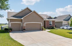 207 W Capstone Ct, Andover, KS 67002