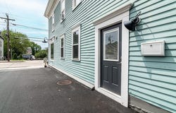 3287 Post Road, Warwick, RI 02886