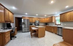 1121 Woodland Drive, Newton, IA 50208