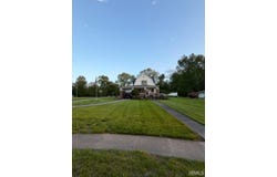 8382 E Main Street, Dugger, IN 47848