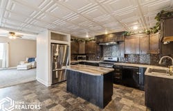 1813 Wiese Garden Road, Marshalltown, IA 50158