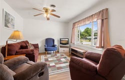 1125 EMERALD DRIVE, MOUNT DORA, FL 32757