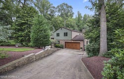72 Fox Chase Court, Freehold, NJ 07728
