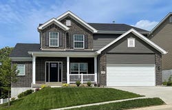 2 Pin Oak at Harvest Estates, O'Fallon, MO 63385