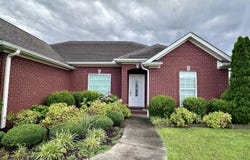 142 Fox Loop, Muscle Shoals, AL 35661