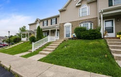 1316 Old Windmill Cir, Harrisonburg, VA 22802