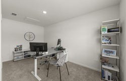352 Bridgeview Court, St. Charles, IL 60174