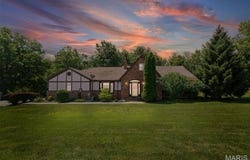 24863 State Hwy 3, Dow, IL 62022