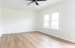 135 Valley View Dr, Shelbyville, KY 40065