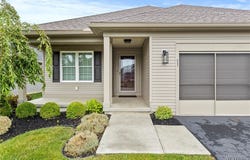 11 Henslow, Lancaster, NY 14086
