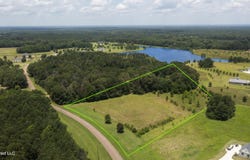 Two Lakes Drive, Madison, MS 39110