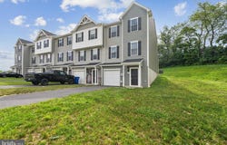 261 HOLSTEIN DRIVE, HANOVER, PA 17331