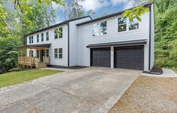 212 LAKE FOREST Drive, Acworth, GA 30102
