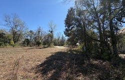 E Gordon St, Quitman, GA 31643