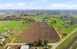 1 Khron Adell Cardwell, Madera, CA 93638