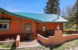 23 Mill Road, Taos, NM 87571