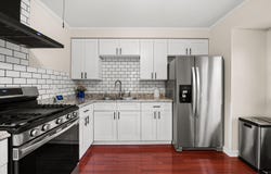 1908 N 118th St, Wauwatosa, WI 53226