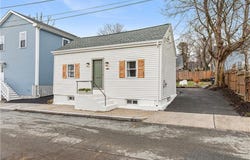 27 Padelford Street, Providence, RI 02906