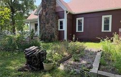402 S Spring Street, Caney, KS 67333