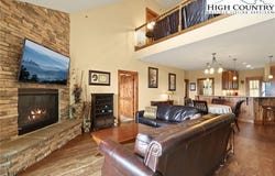 552 Penny Lane, Banner Elk, NC 28604