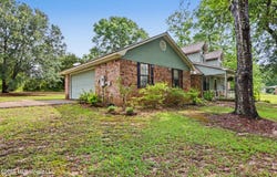 7321 Caraway Road, Moss Point, MS 39562