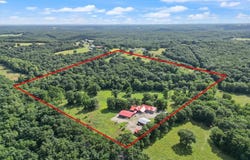 14613 Old Marvin Road, Versailles, MO 65084