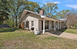 2081 Johnston Road, Benton, MS 39039