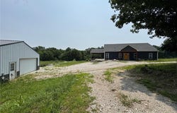 43421 Cannon Hills Pl., Monroe City, MO 63456