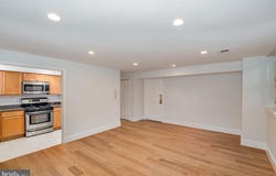 400 COMMONWEALTH AVENUE, ALEXANDRIA, VA 22301
