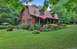 684 Mardis Point Road, Baileyton, AL 35019