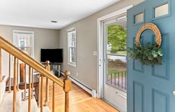630 Twin Lakes Dr, Halifax, MA 02338