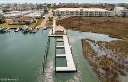 602 W Fort Macon Road, Atlantic Beach, NC 28512