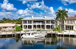 3211 NE 27th Ave, Lighthouse Point, FL 33064