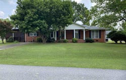 1501 Reynard Street W, Athens, AL 35611