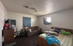 706 N Gaines Avenue, Tulia, TX 79088