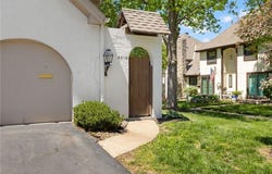 6516 W 49th Street, Mission, KS 66202