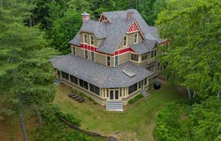 8 Pinehurst Road, Saranac Lake, NY 12983