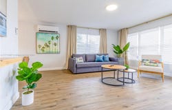 2748 NE 32nd St, Fort Lauderdale, FL 33306