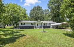 232 Hickory Place, Carl Junction, MO 64834