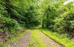 Plainfield Road, Kimbolton, OH 43749