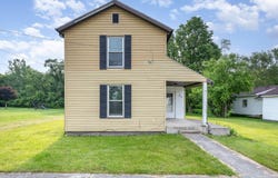 824 Euclid Street, Bellefontaine, OH 43311