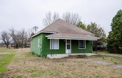 708 E Antelope Street, Girard, KS 66724