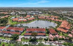186 Gabriel Cir, NAPLES, FL 34104