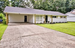 1009 CHERRY LANE, West Memphis, AR 72301