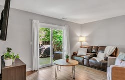 1391 Sherwood Court, Gurnee, IL 60031