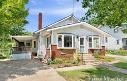 427 E Main Street, Fennville, MI 49408