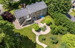 10 Westmoreland Drive, West Falmouth, MA 02540