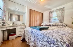 770 32nd S Ave, Saint Petersburg, FL 33705