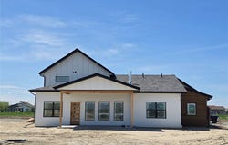 303 S Crispin Street, Manhattan, MT 59741